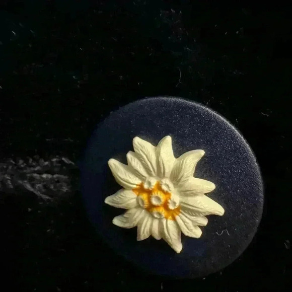 Sportalm designer Vintage Velvet navy blue Austrian make jacket. Fully … - Picture 3 of 9